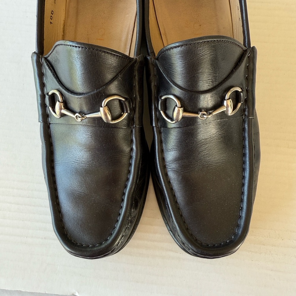 GUCCI women black loafers with silver hardware size. Size 38 - Picture 3 of 8